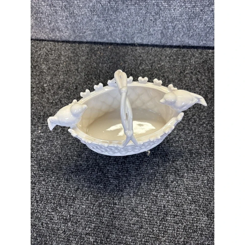 Grace's Teaware~Glass Basket with 2 Birds and a Handle~Trinket Dish/Candy Dish